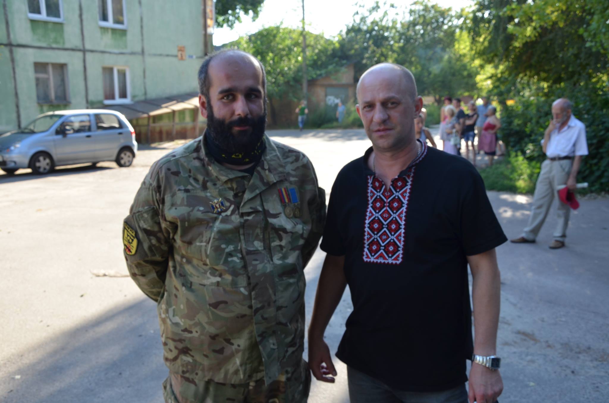 "Буревій" у Чернігові повалив паркан незаконної забудови