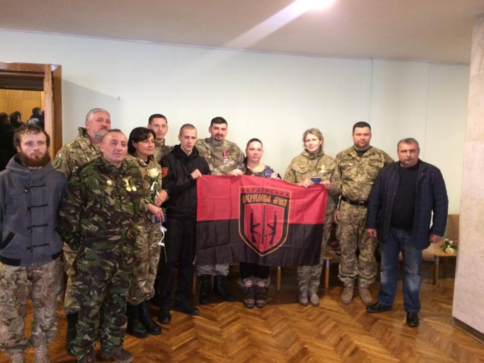 Добровольцям Франківщини надали статус "учасник АТО"