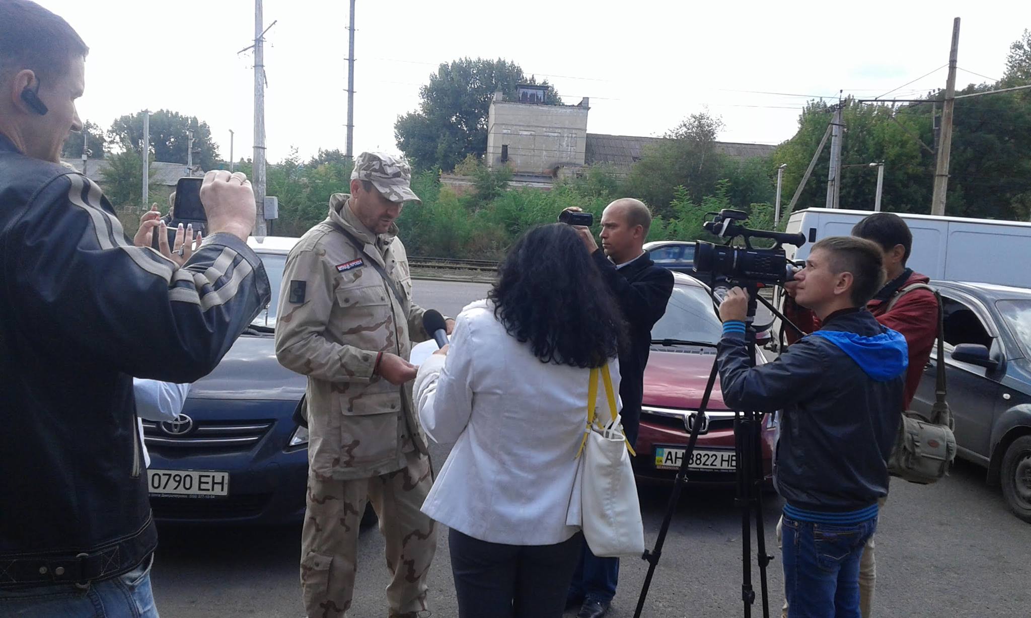 "ДІЯ" Донеччини ініціює звернення до президента