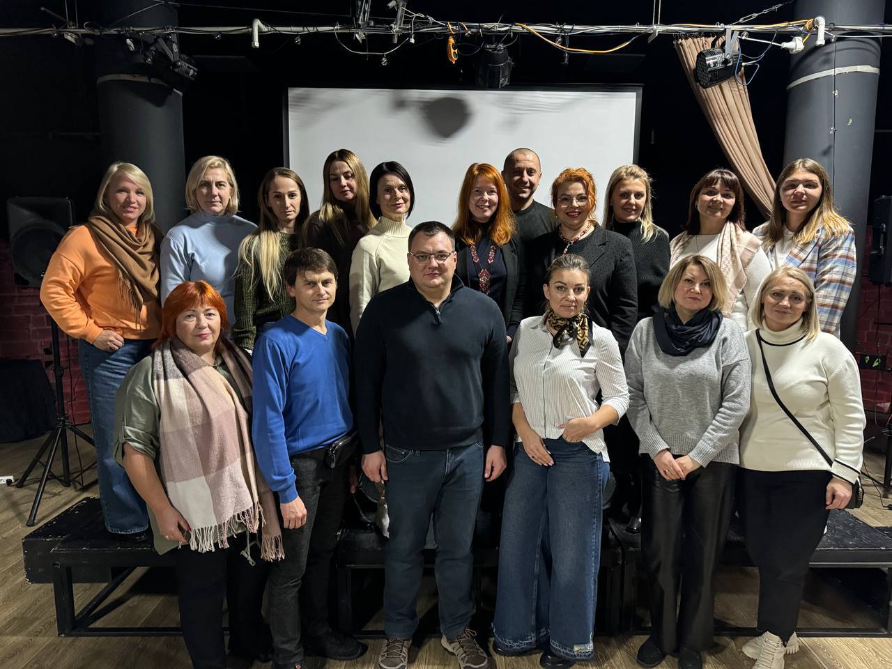 Перші покази документального фільму «Прифронтове життя. Сумщина» відбулися в Україні та Німеччині