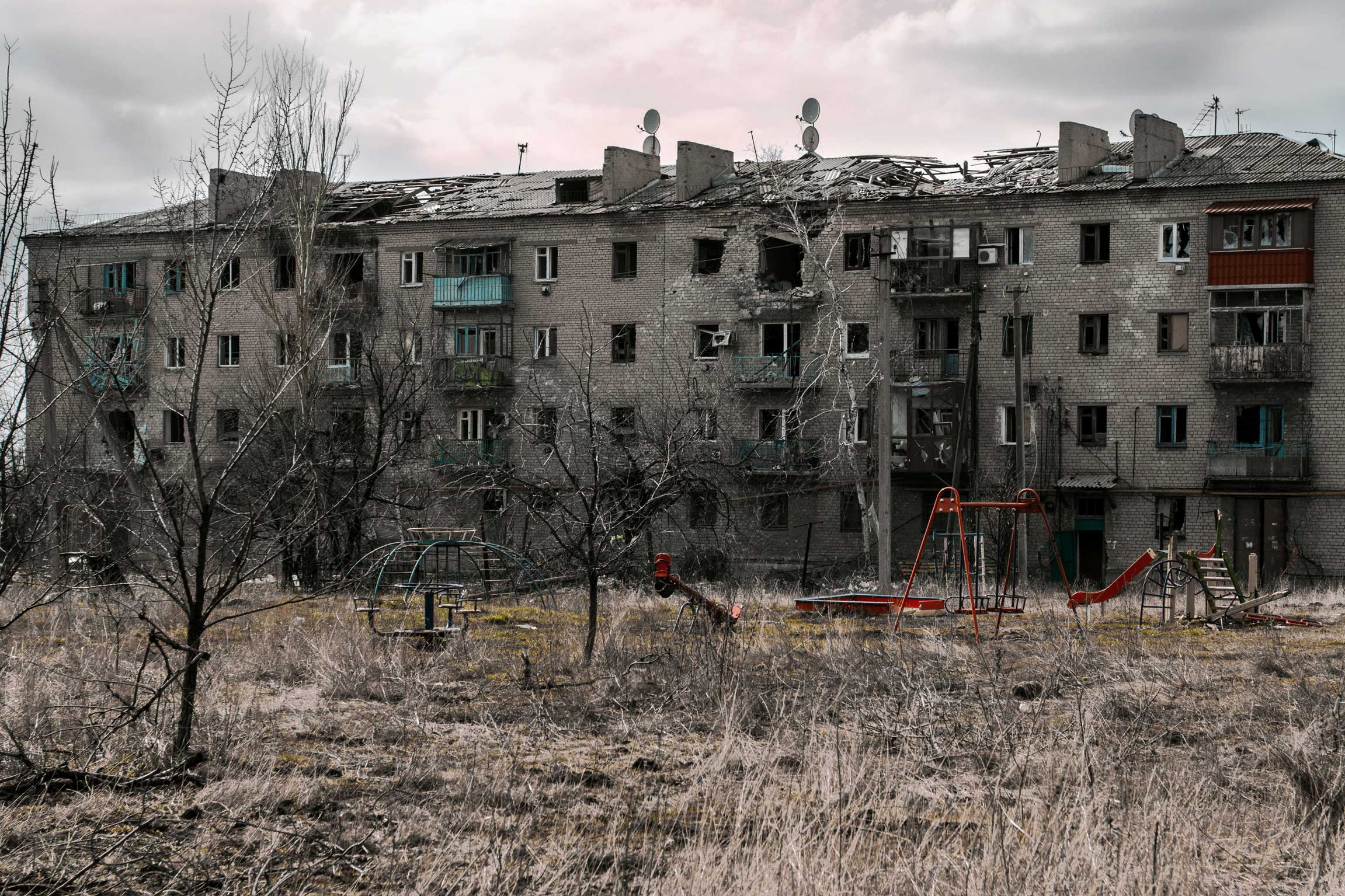 Що треба і чого не треба робити на війні, якщо у вас немає автомата